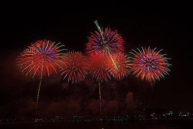 《堡垒之夜》加入多首碧丽艾莉许热门歌曲